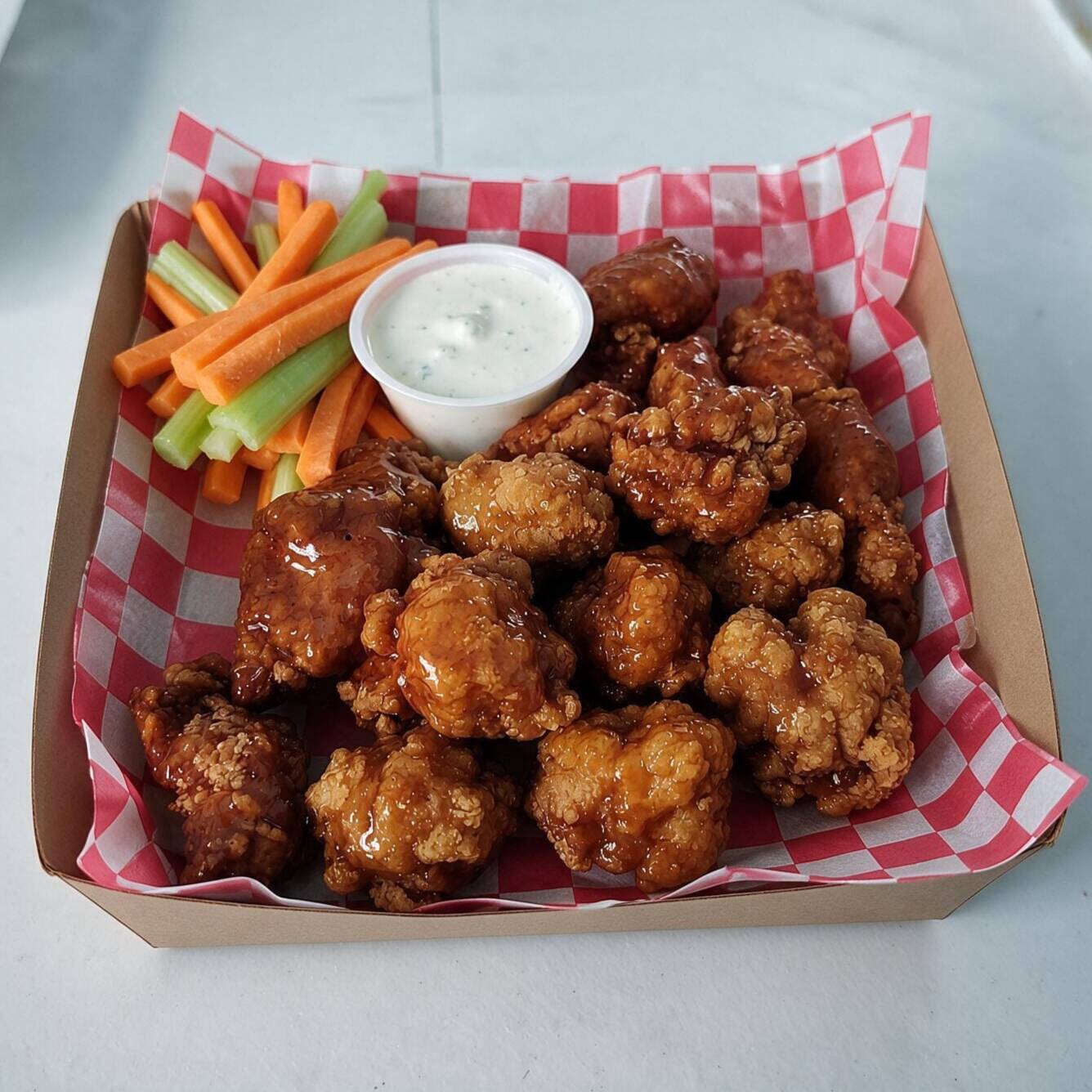 Boneless 12 Piezas