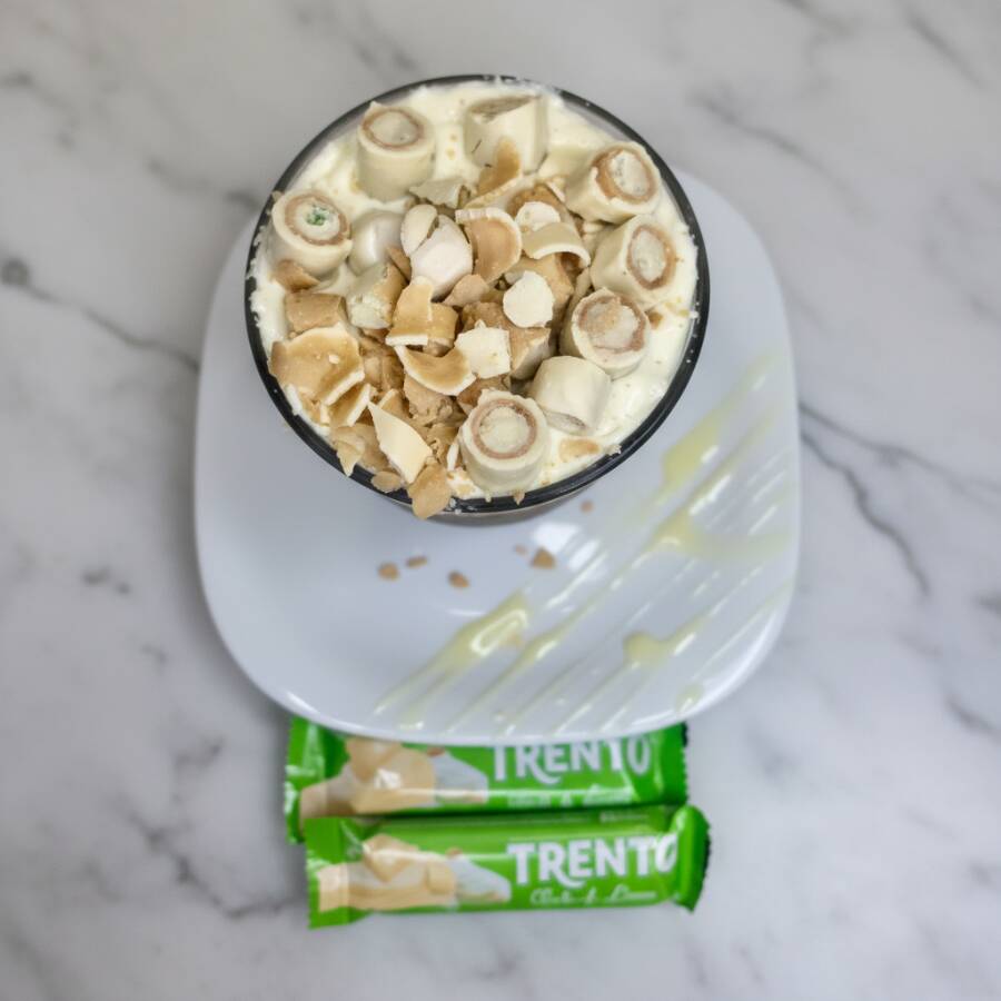 Combinação de leite condensado, leite em pó e Trento torta de limão.