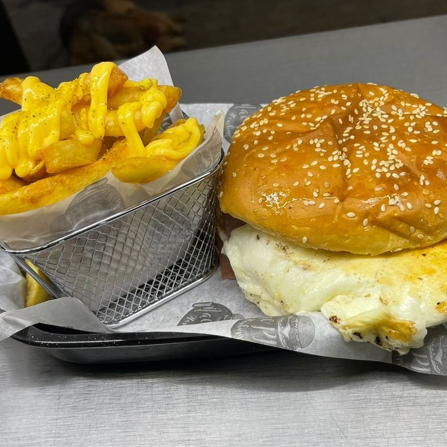 Mac Pollo Hawaiana