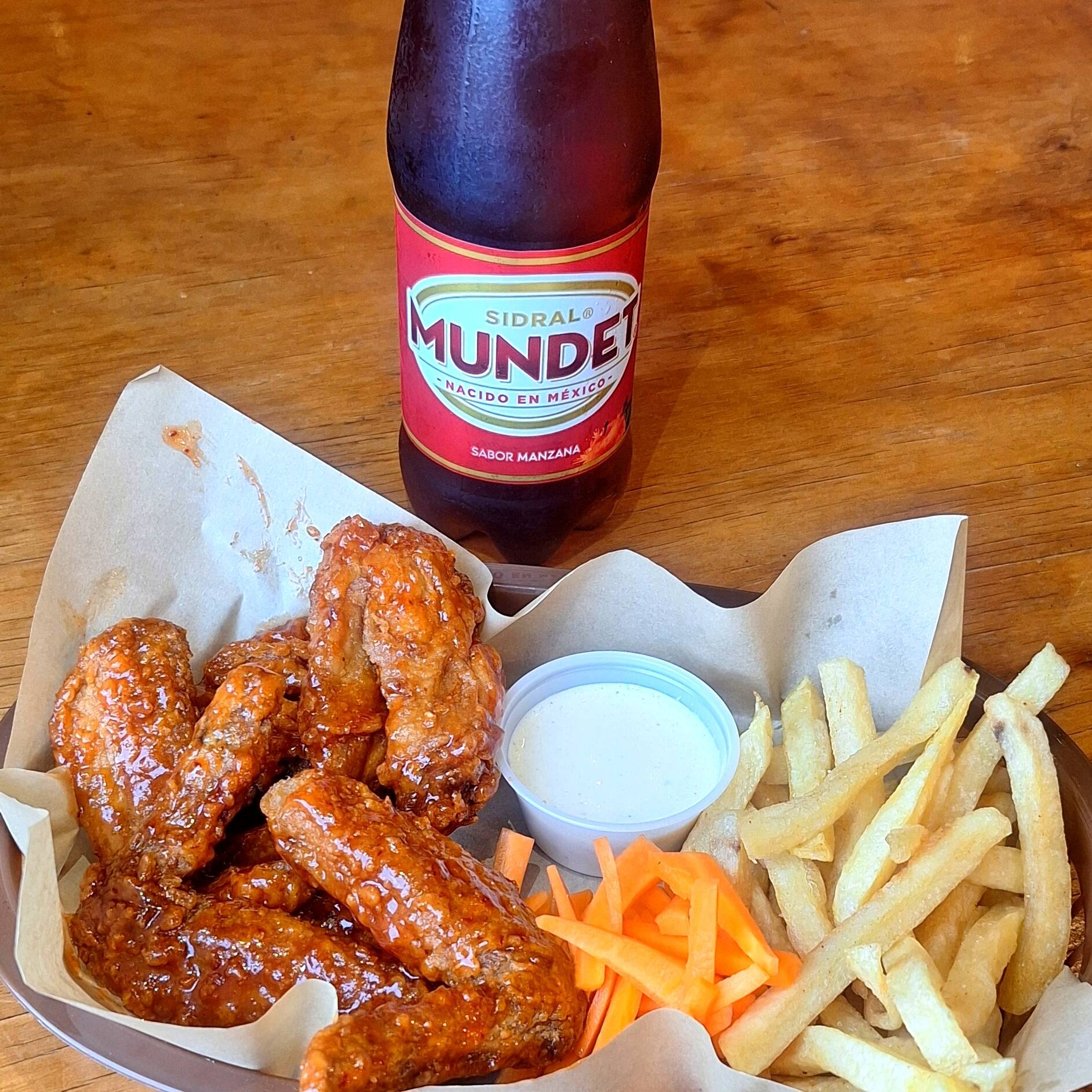 Combo - Alitas con Papas