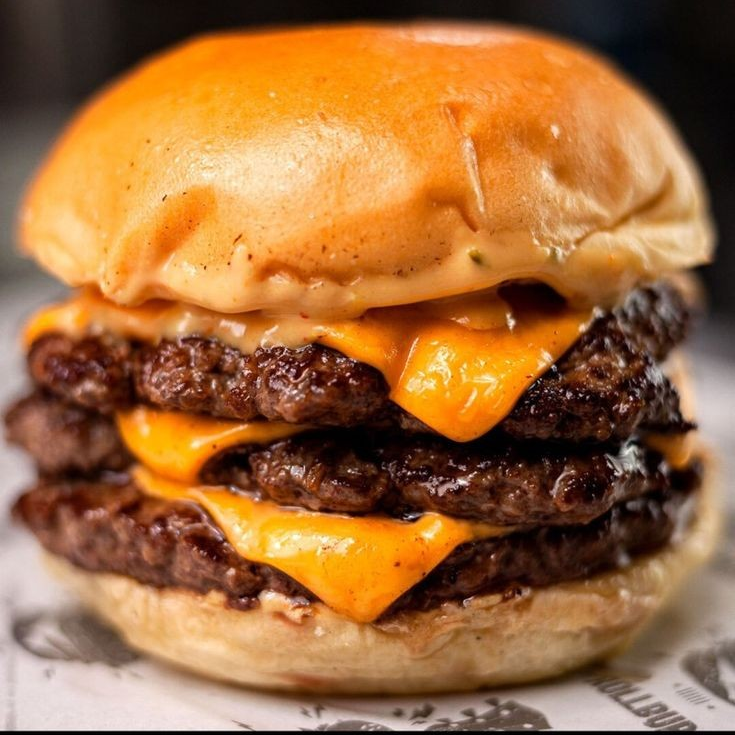 Combo Triple Cheeseburguer