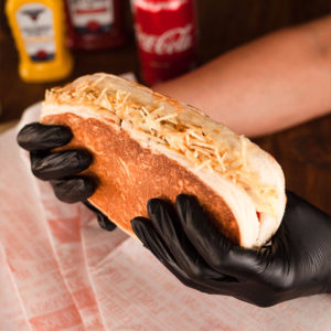 Pão especial de 20cm 2 vina(perdigão), maionese (industrial dajuda), bacon,calabresa, frango desfiado, cheddar, catupiri, cenoura ralada, milho, tomate, cebola, pimentão, farofa, batata-palha.