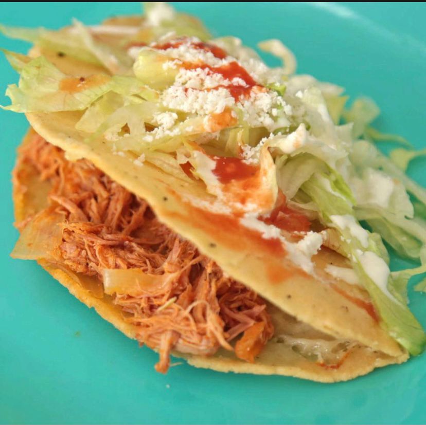 CARNITAS Y GORDITAS DOÑA LOLA