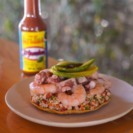 Tostada de Mariscos