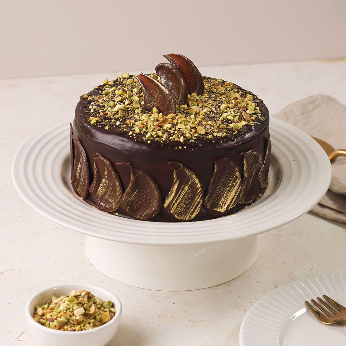 Fudge Dubai Cake
