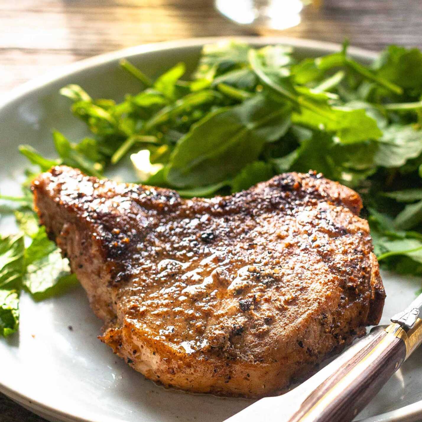 Chuleton de Cerdo con Papas Francesas