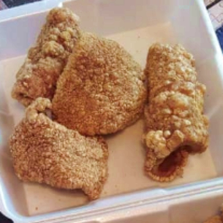 3/4 de Chicharrón