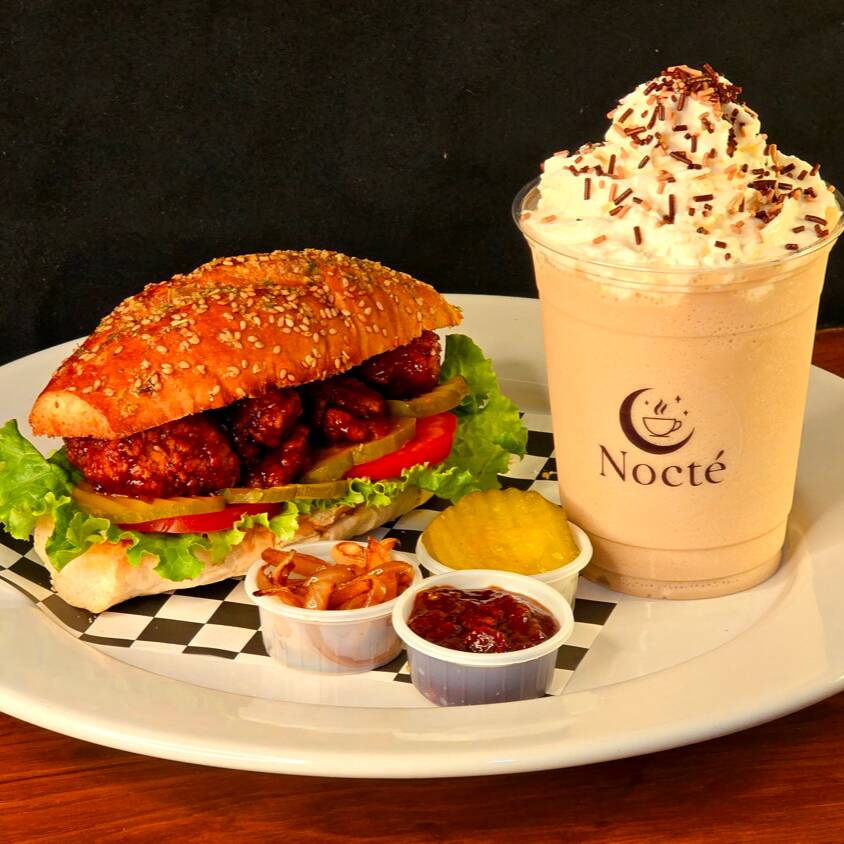 Combo Baguette Boneless + Capuchino Frappe