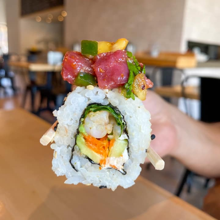 Mongus Roll