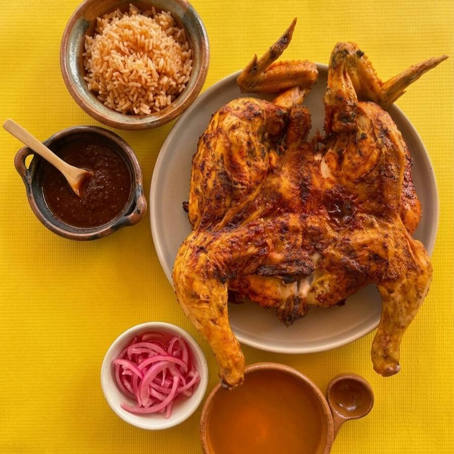 Pollos asados enteros
