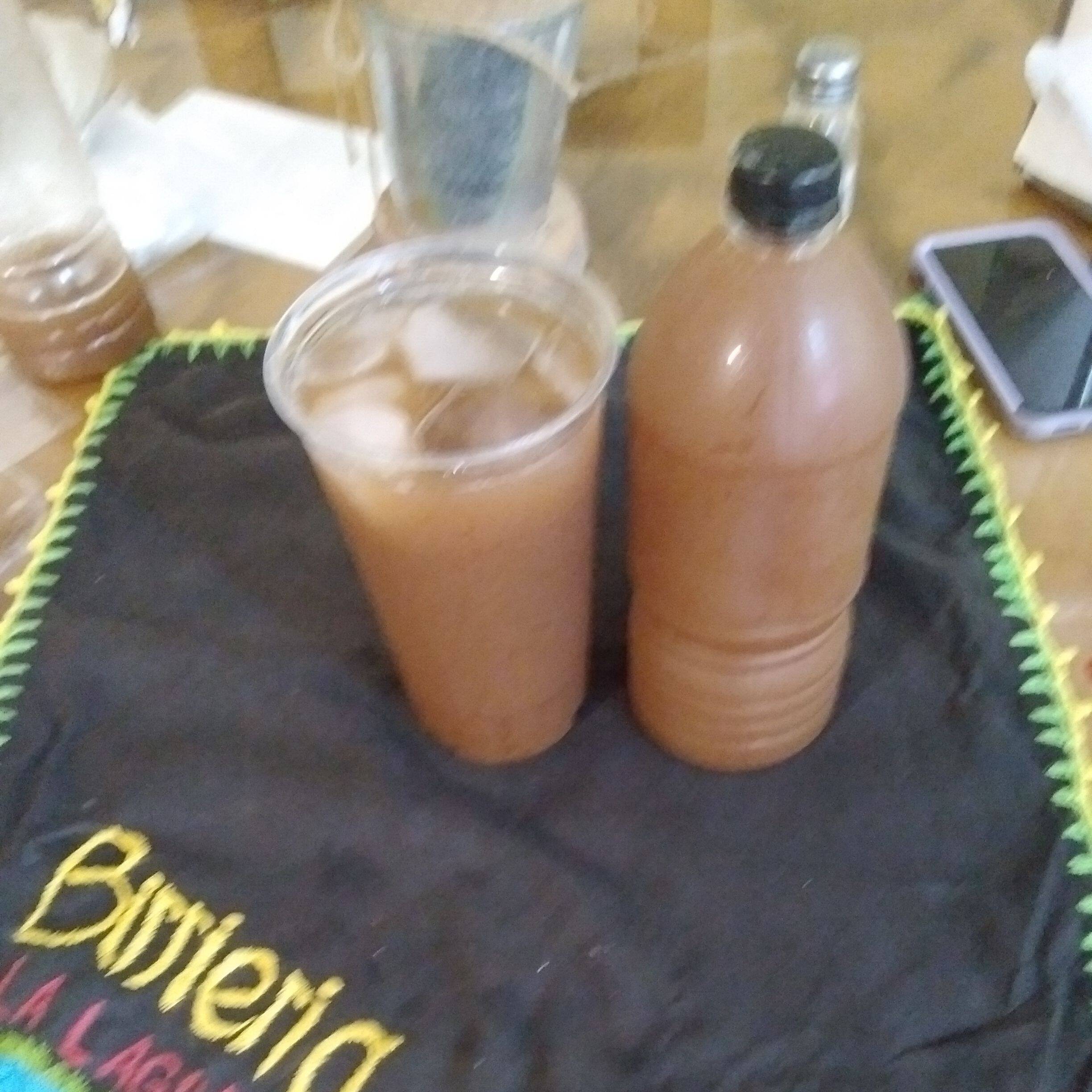 Agua de tamarindo litro