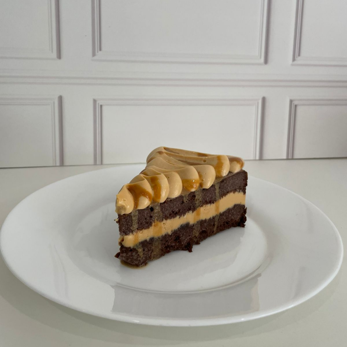 Rebanada Pastel Chocolate Dulce de Leche