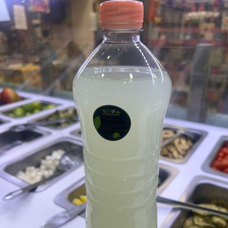 Agua de Limón