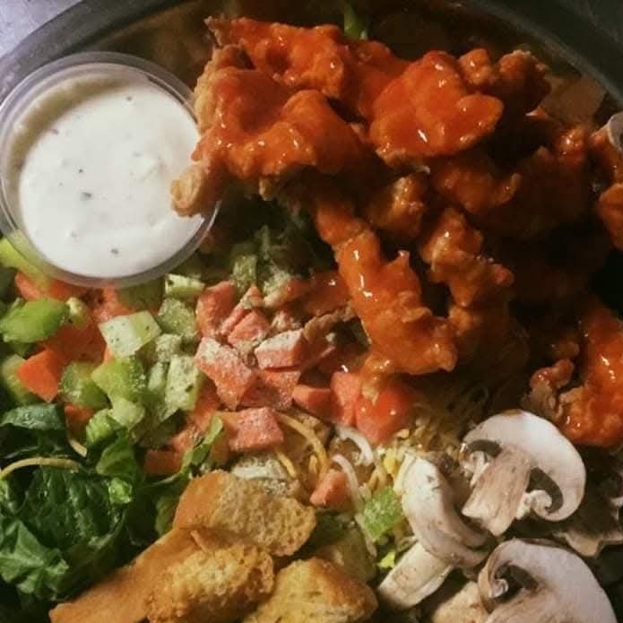 Ensalada Boneless