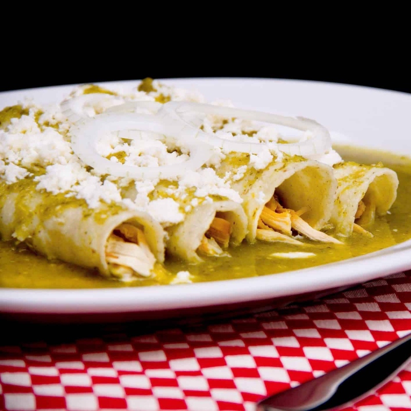 Enchiladas Verdes de Pollo