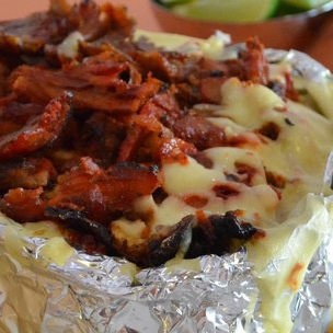 Papa de Bistec de Res y Queso