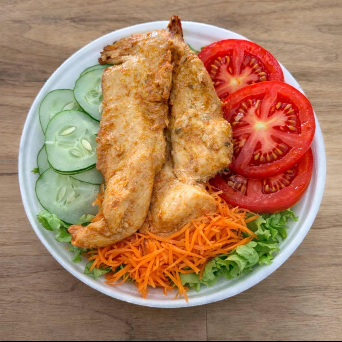 salada do Dia + file de frango Grelhado