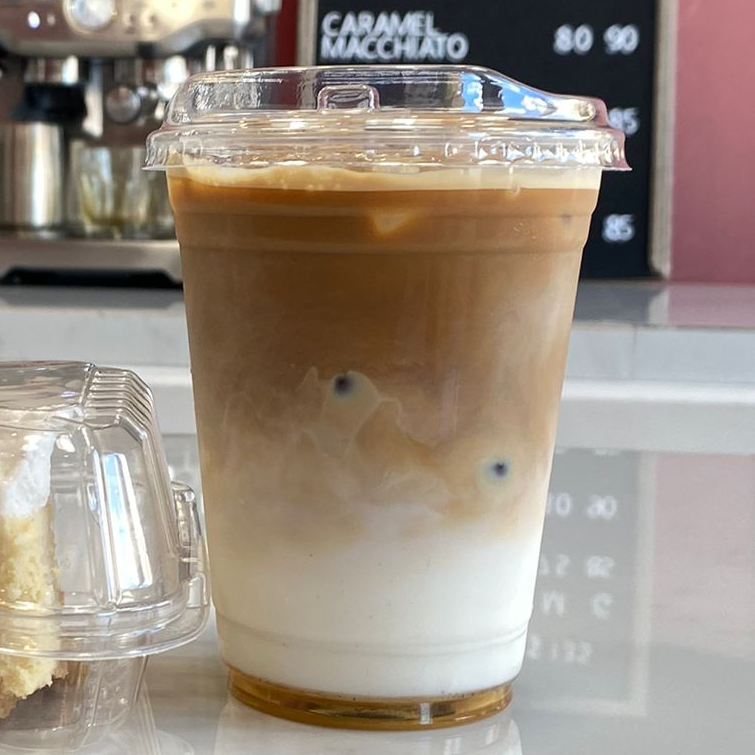 2 Lattes Helados Vainilla o Caramelo