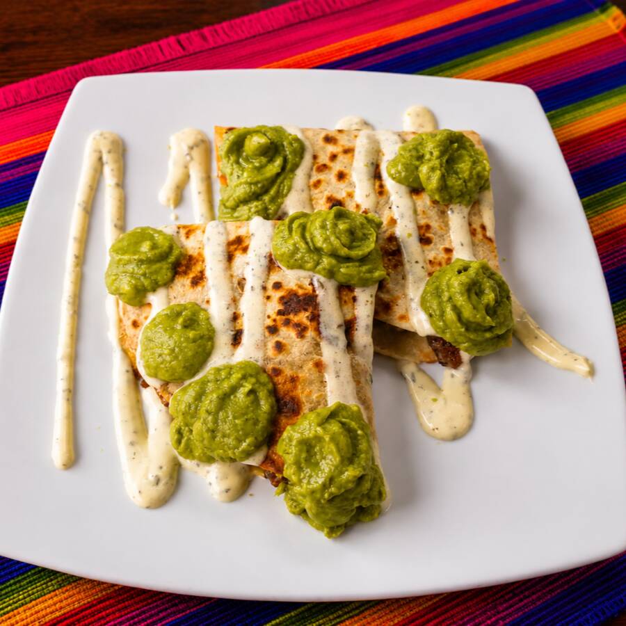 Quesadilla Mixta.