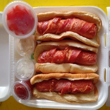 3 Hot-Dog's con Tocino.