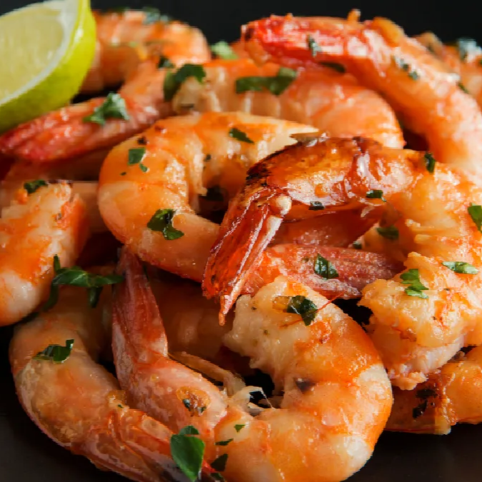 Um belo e delicioso camarão ao alho e óleo 400 gramas, o mais barato e melhor camarão da região! Não vai se arrepender!