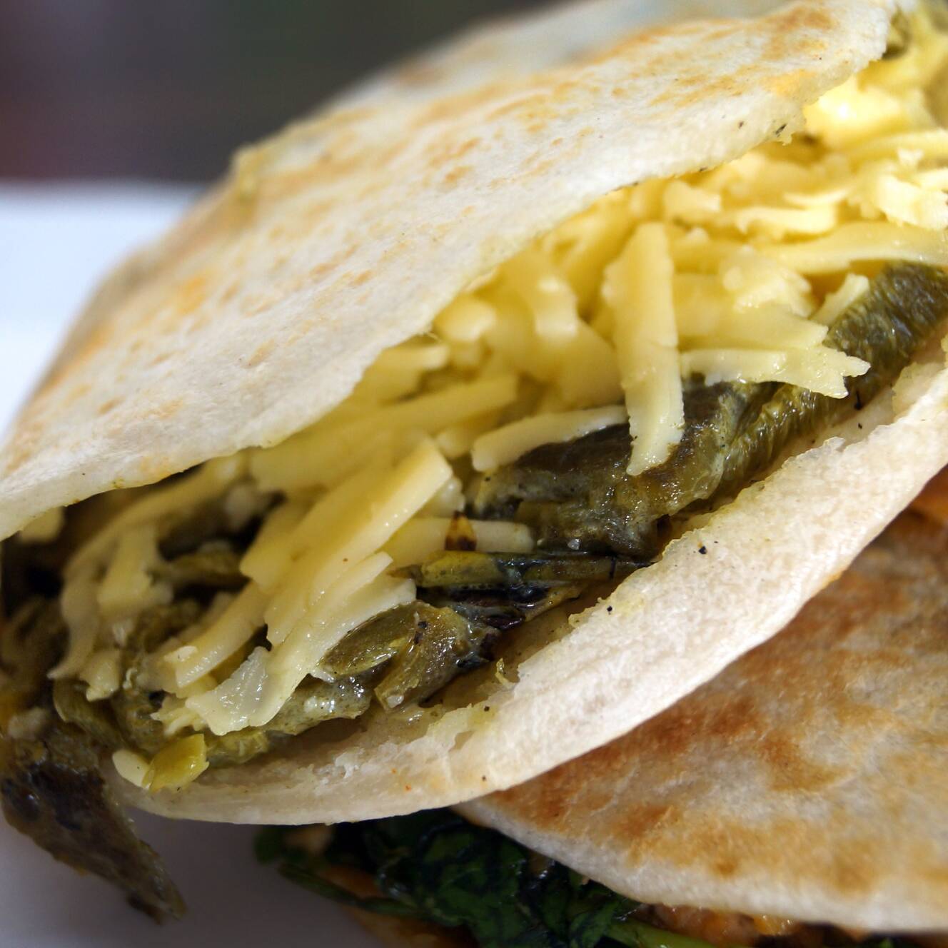 Rajas con Queso-M