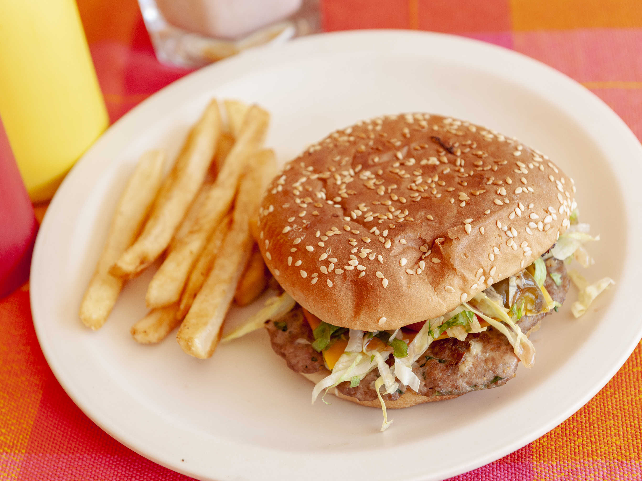 hamburguesa con papas