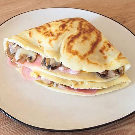 Crepa de Queso Manchego Jamón y Champiñón