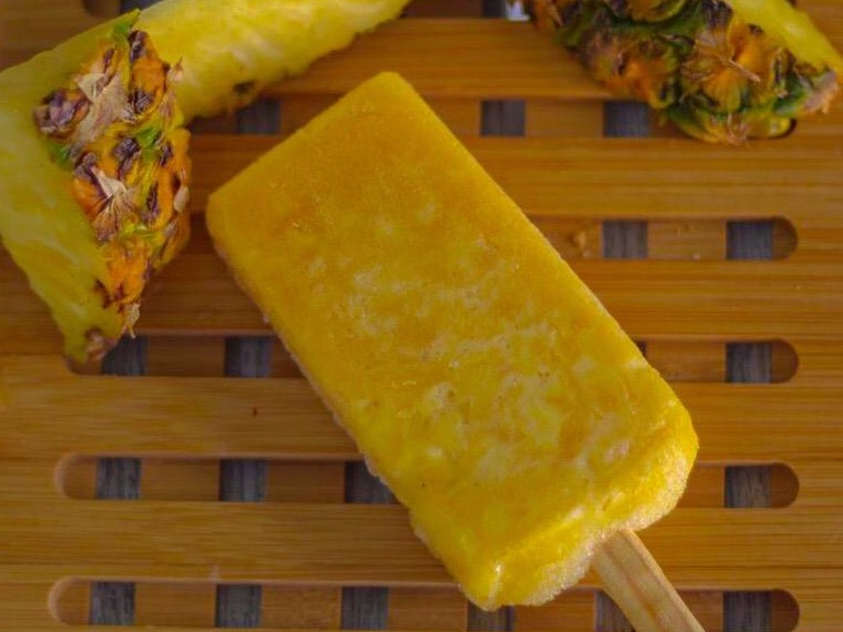Paleta Agua de Piña