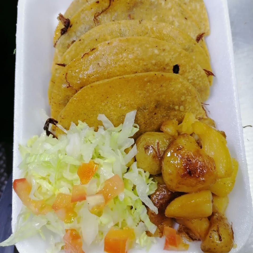 Tacos Dorados Deshebrada