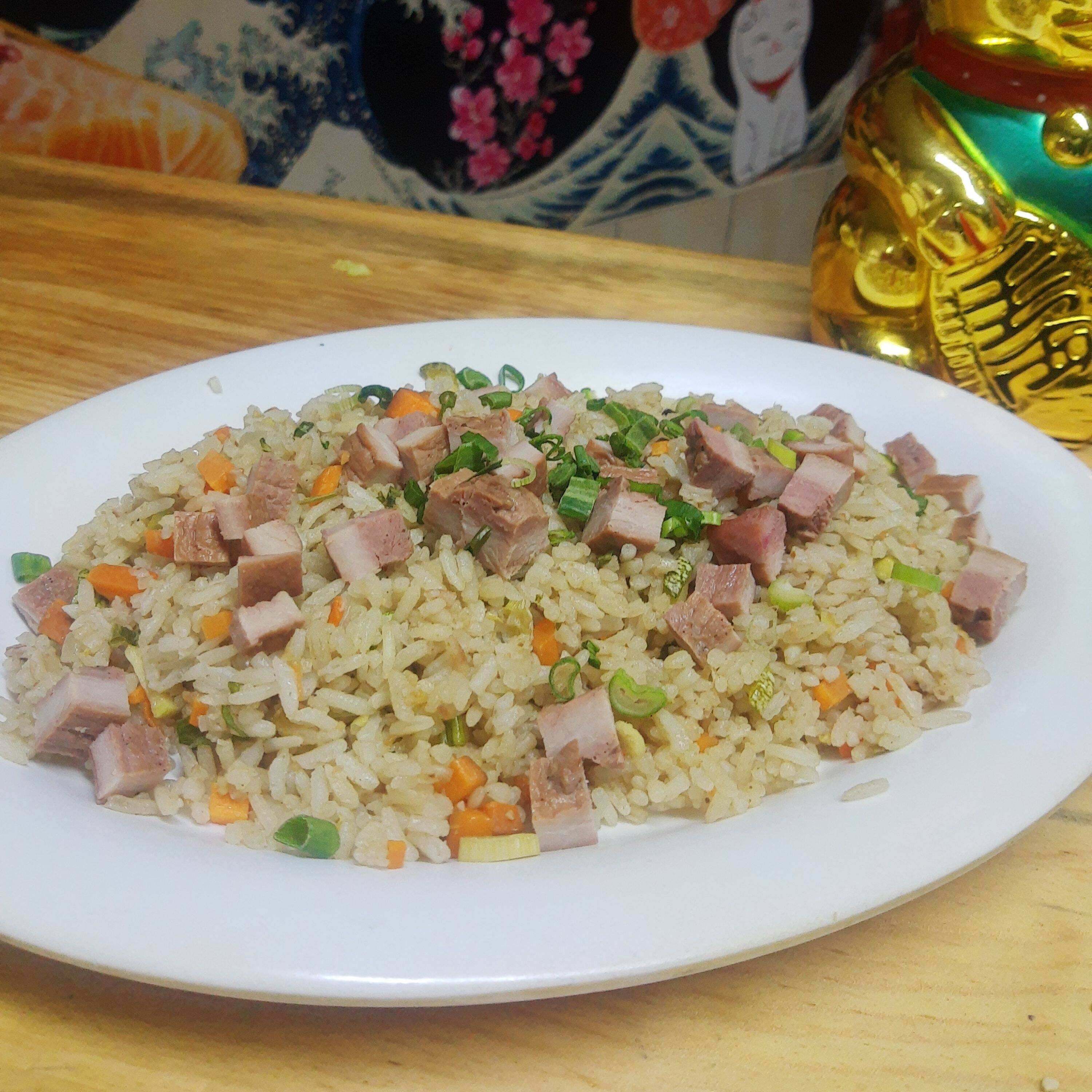 Arroz frito con res
