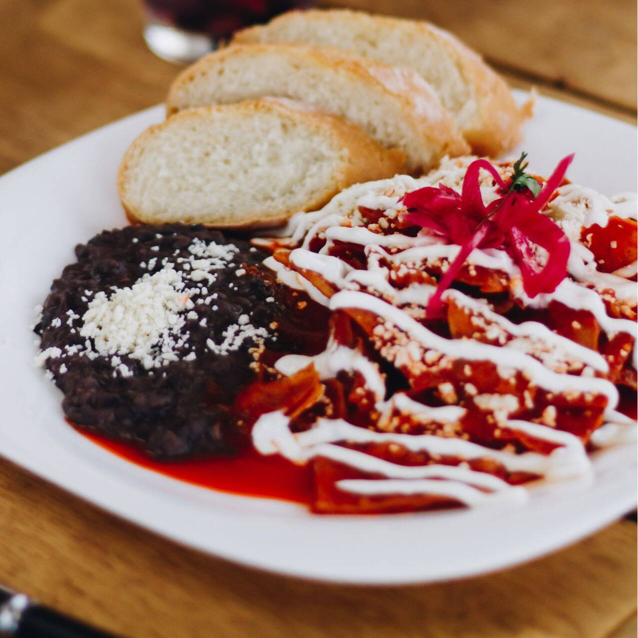 Combo Chilaquiles tradicionales + Café