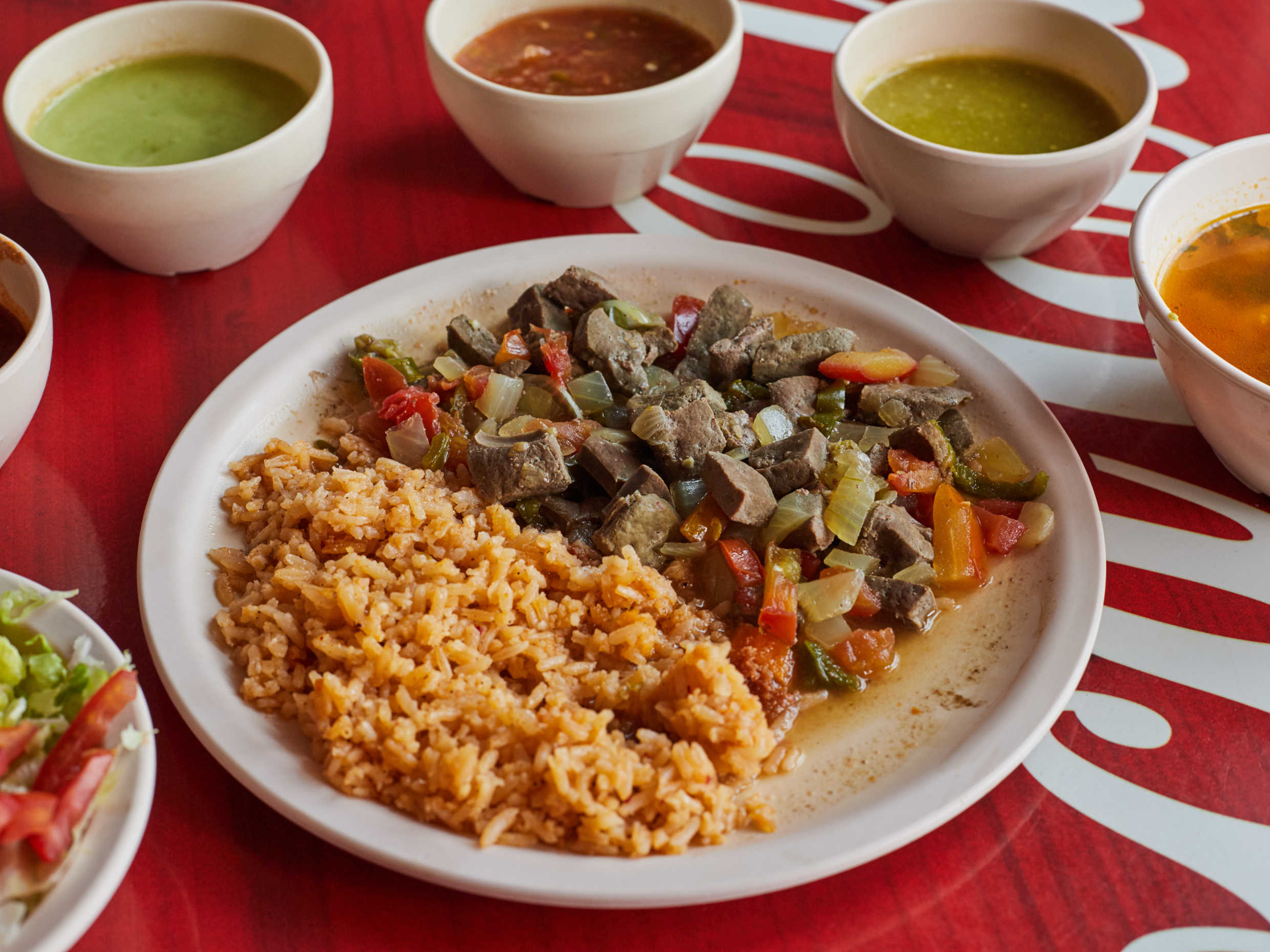 Higado de Res a la Mexicana