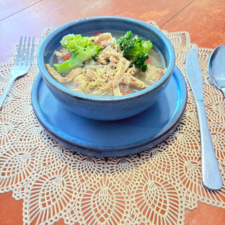 Consome de Pollo 1/2 Lt