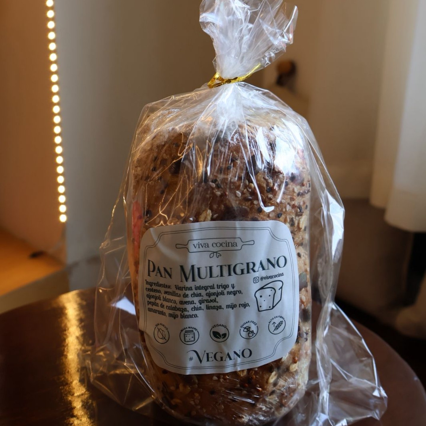 PAN DE CAJA DE 8 SEMILLAS