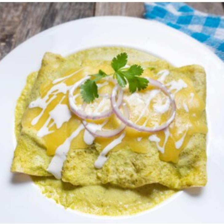 Enchiladas Suizas con Queso Gratinado
