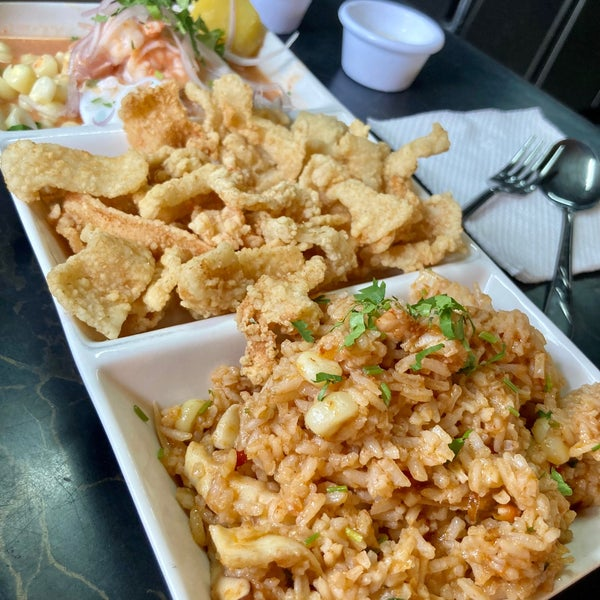 Ceviche + Chicharrón + Chaufa de Mariscos