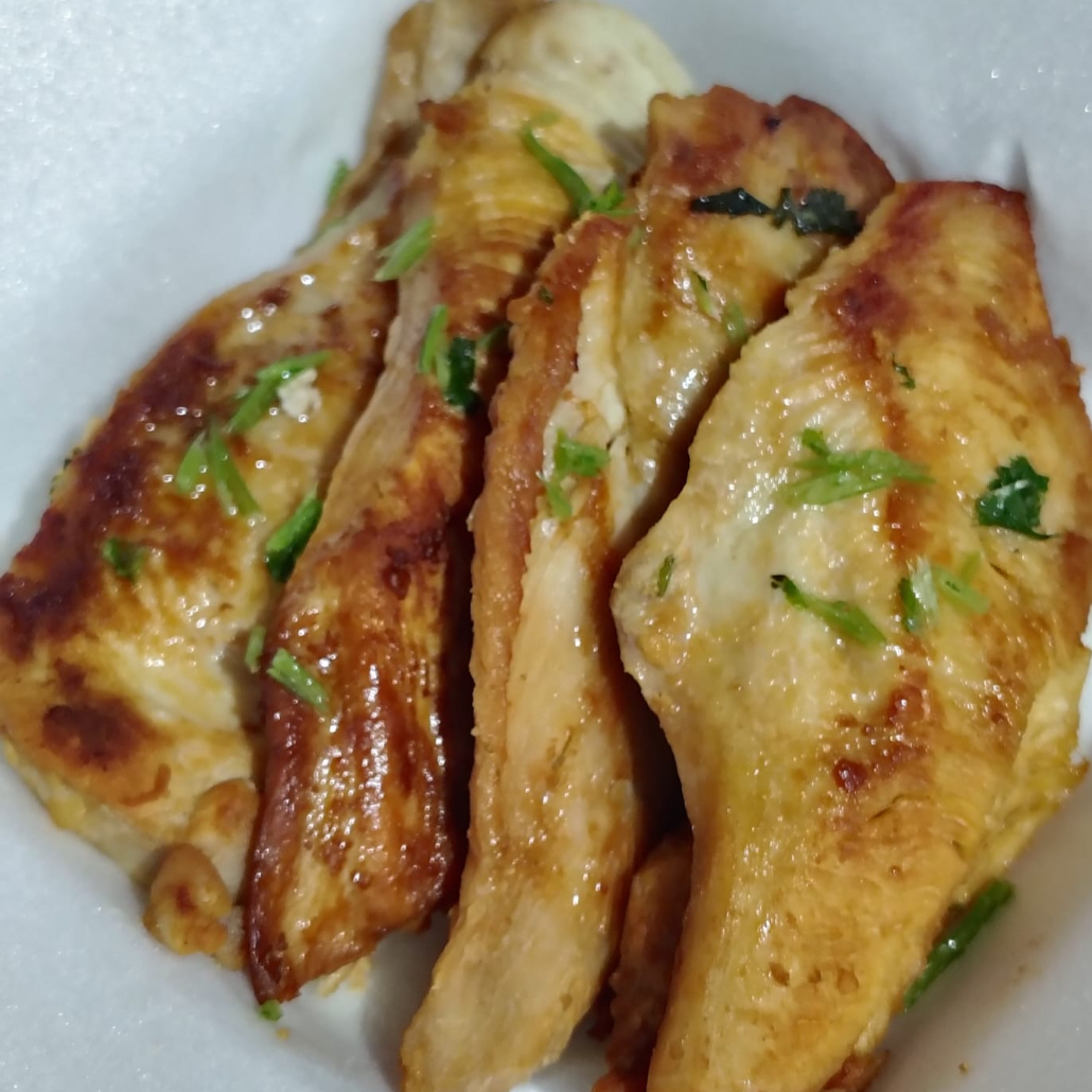 Somente o Filé de peito de frango grelhado 250g ( Atenção )