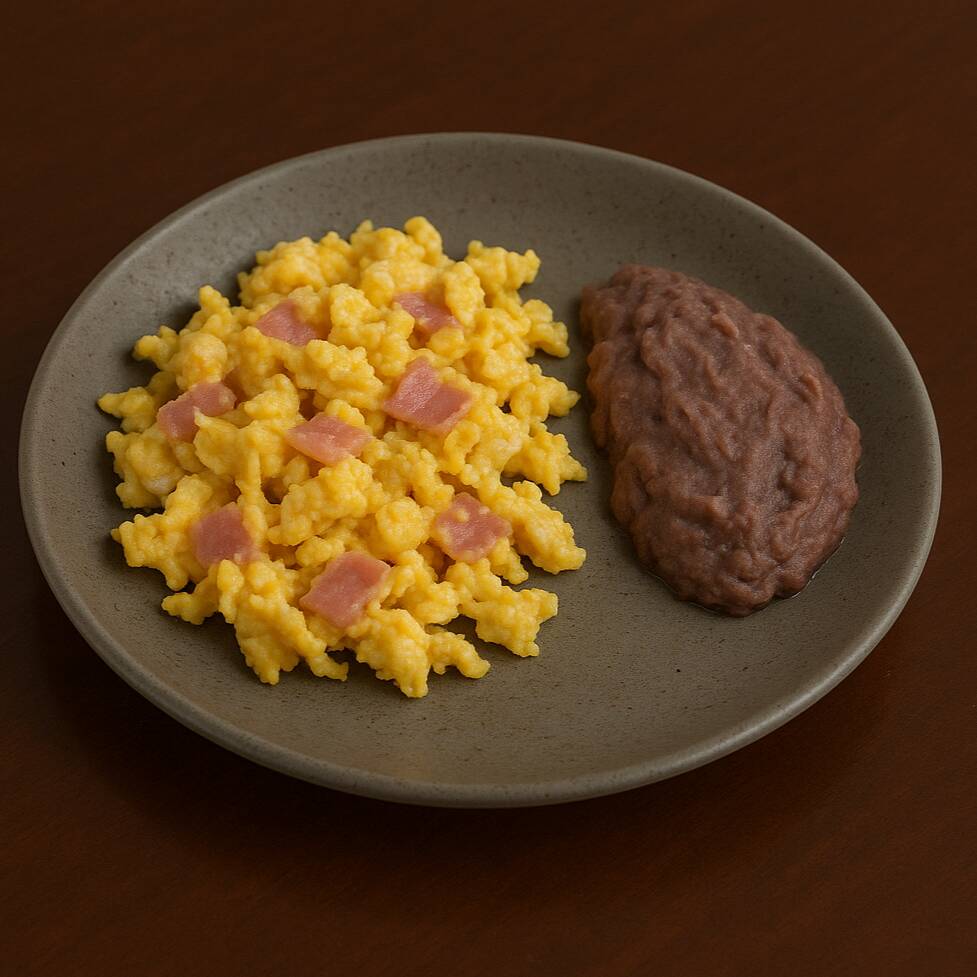 Huevos Revueltos con Jamón