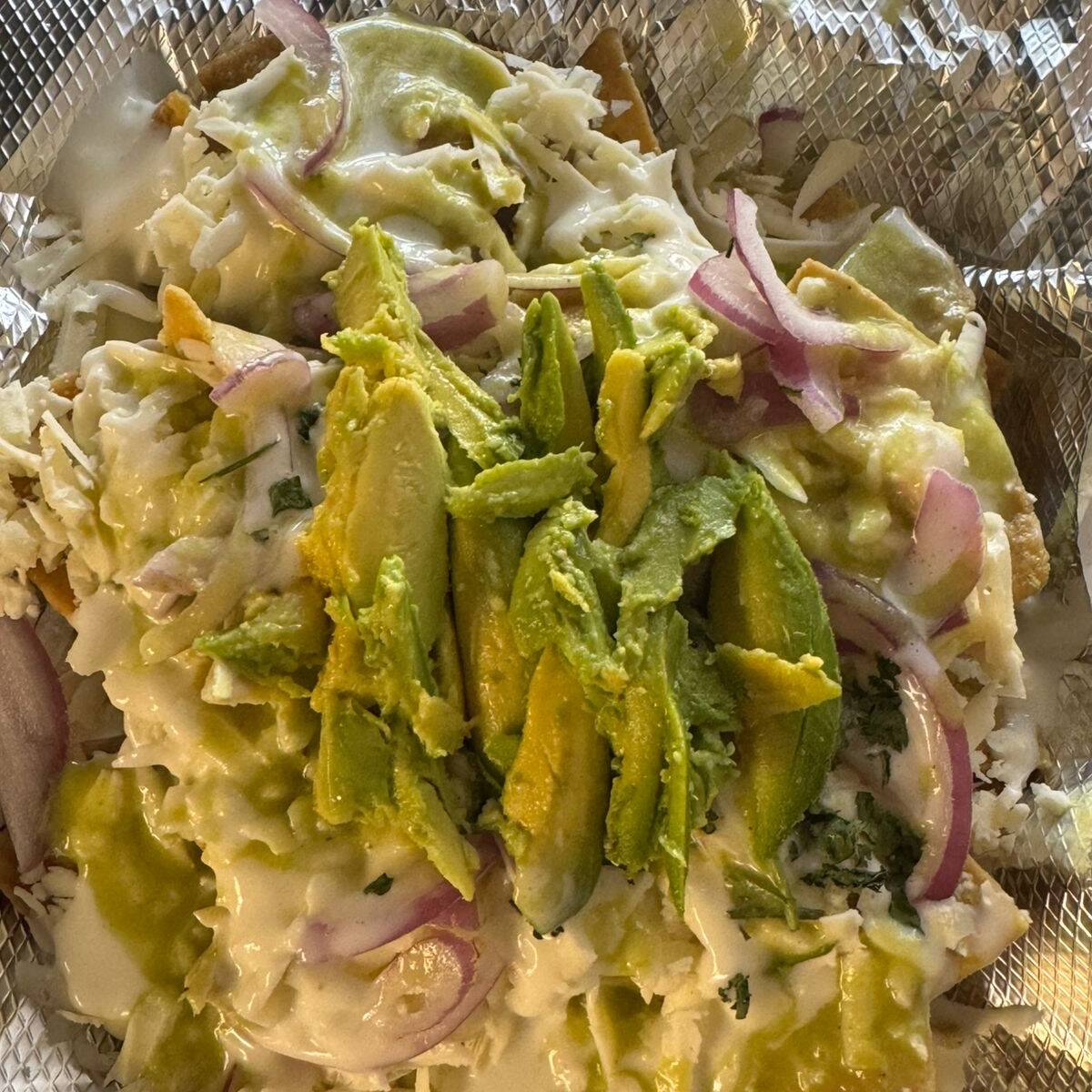 COMBO Enchiladas Suizas con Pollo