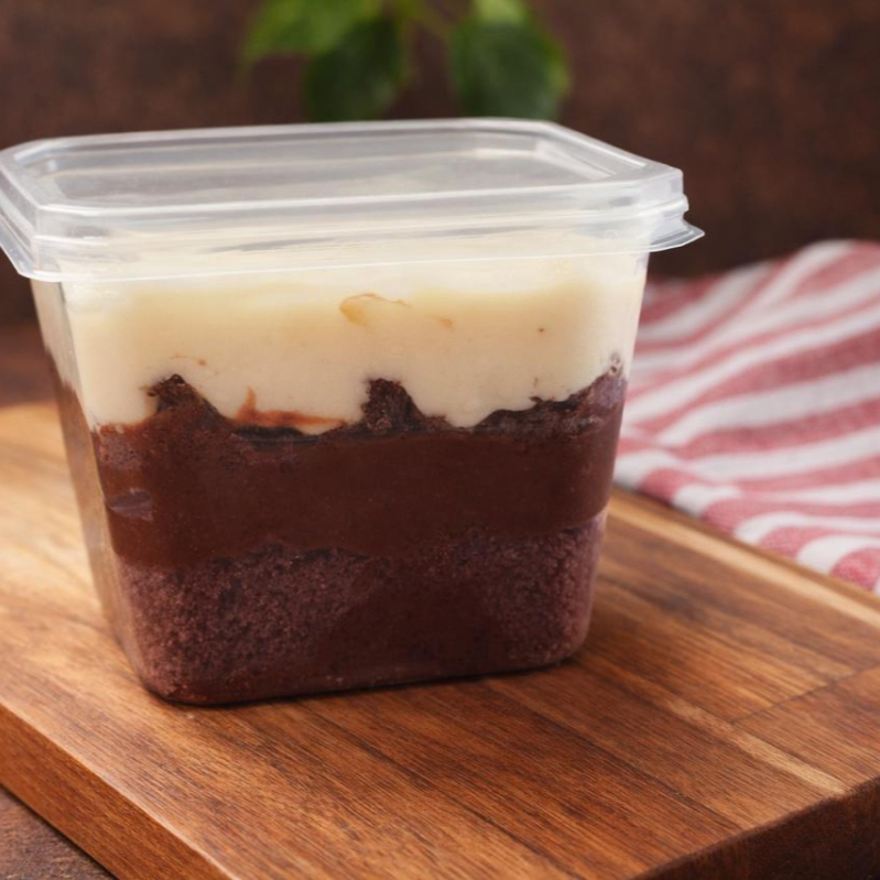 Bolo no pote de chocolate com Ninho