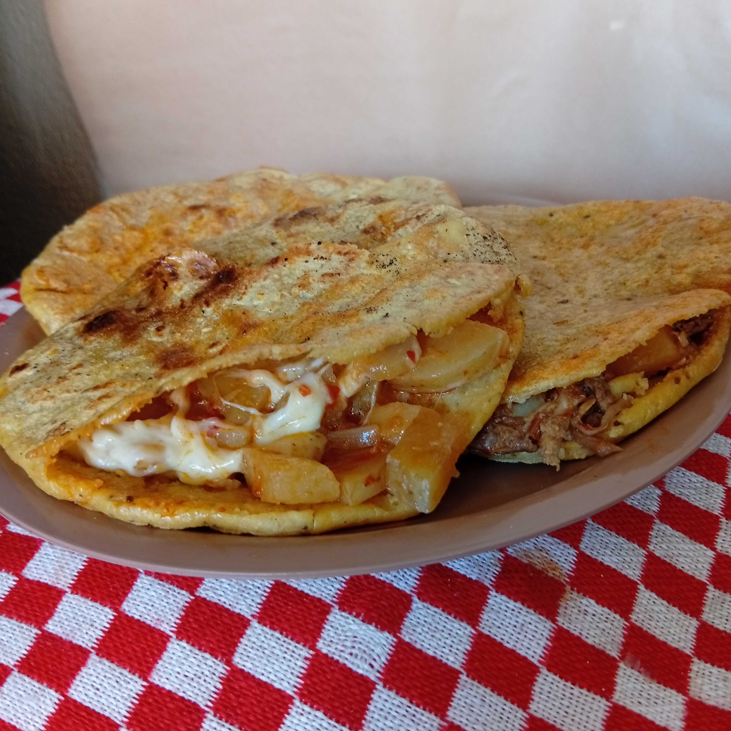 Gordita de Desebrada