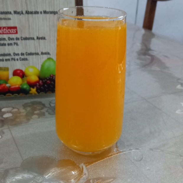 Um incrível e delicioso Suco de Mamão Natural