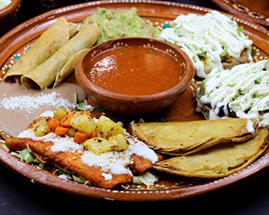 Cenaduria El Antojito Sur