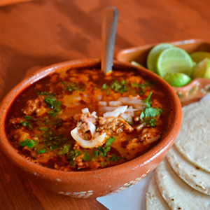 Consomé de birria medio litro