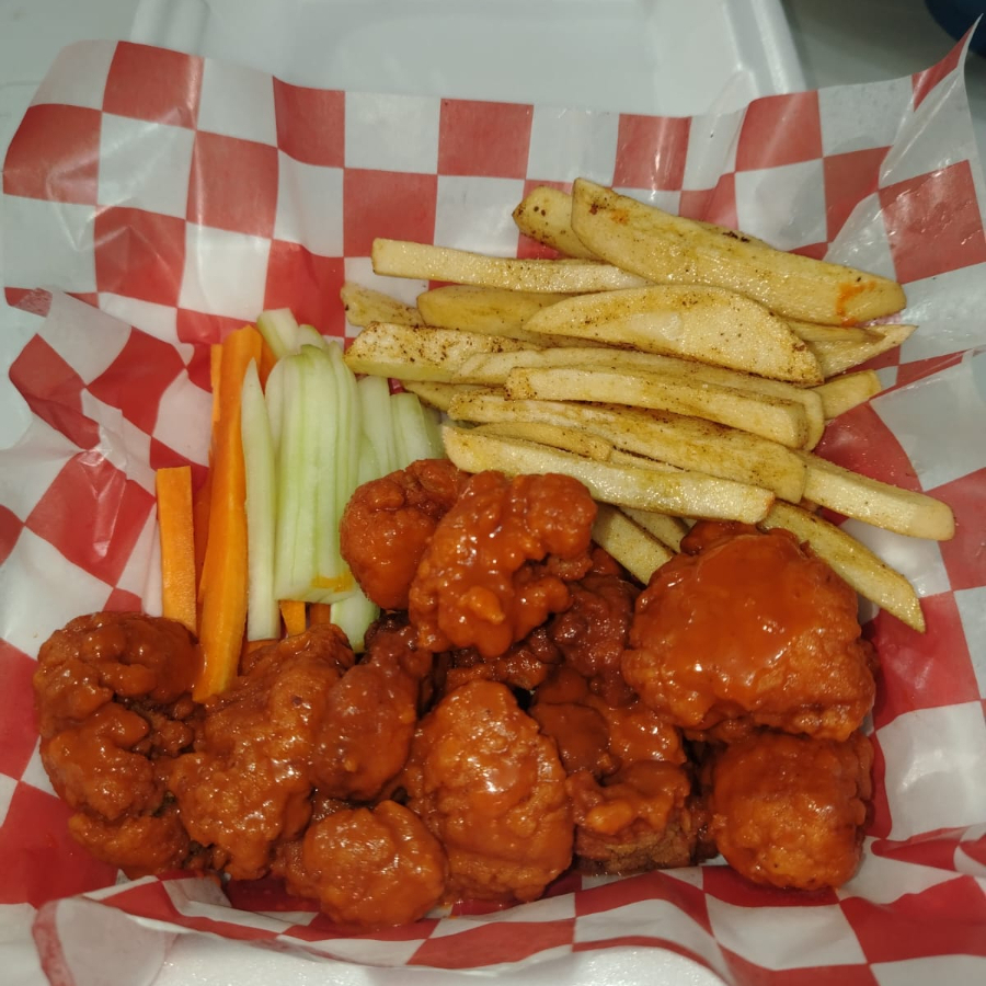 BONELES CON PAPAS BBQ