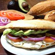 Lonche de Aguacate