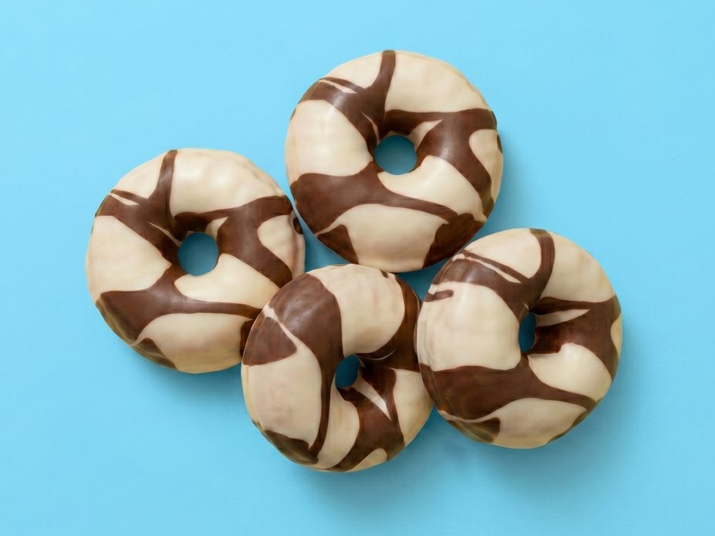 Dona Cubierta de Chocolate Blanco x4