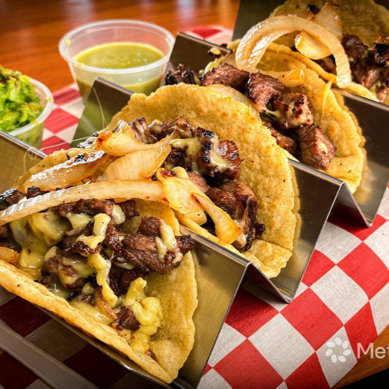 4 Tacos de Arrachera