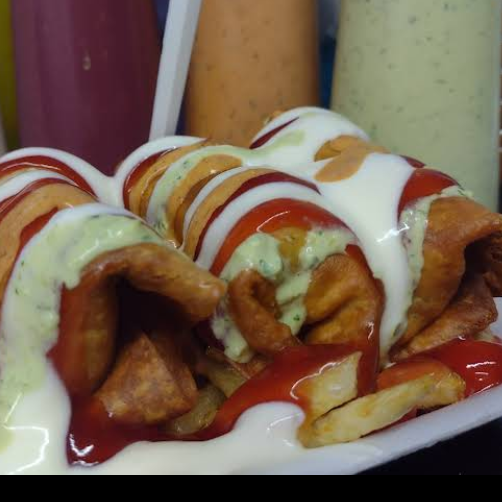 Salchitacos rellenos de Philadelphia